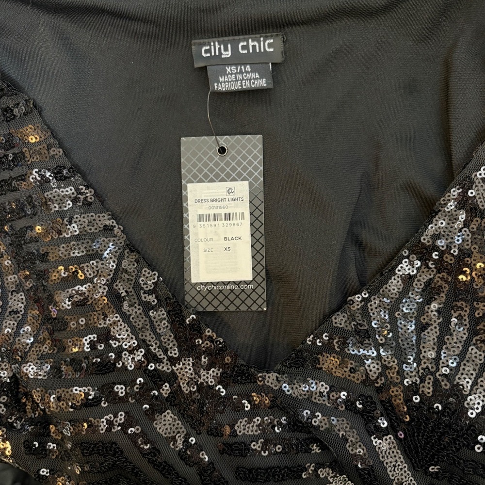 NWT‎ City Chic Bright Lights Sequin Dress XS/14 Black Long Sleeve - Picture 5 of 7